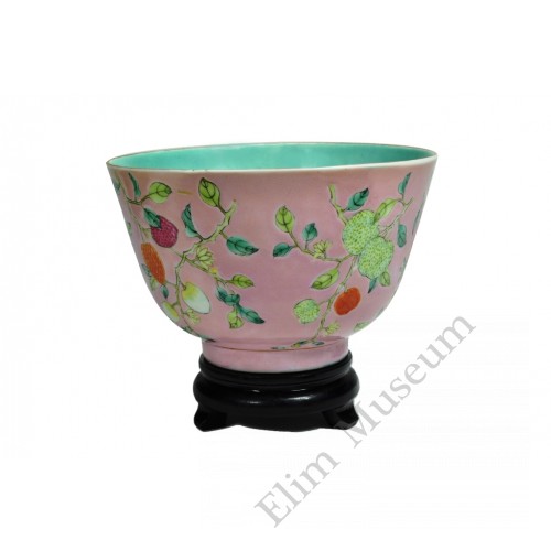 1084 A  pink glaze bowl with auspicious symbols of fruits